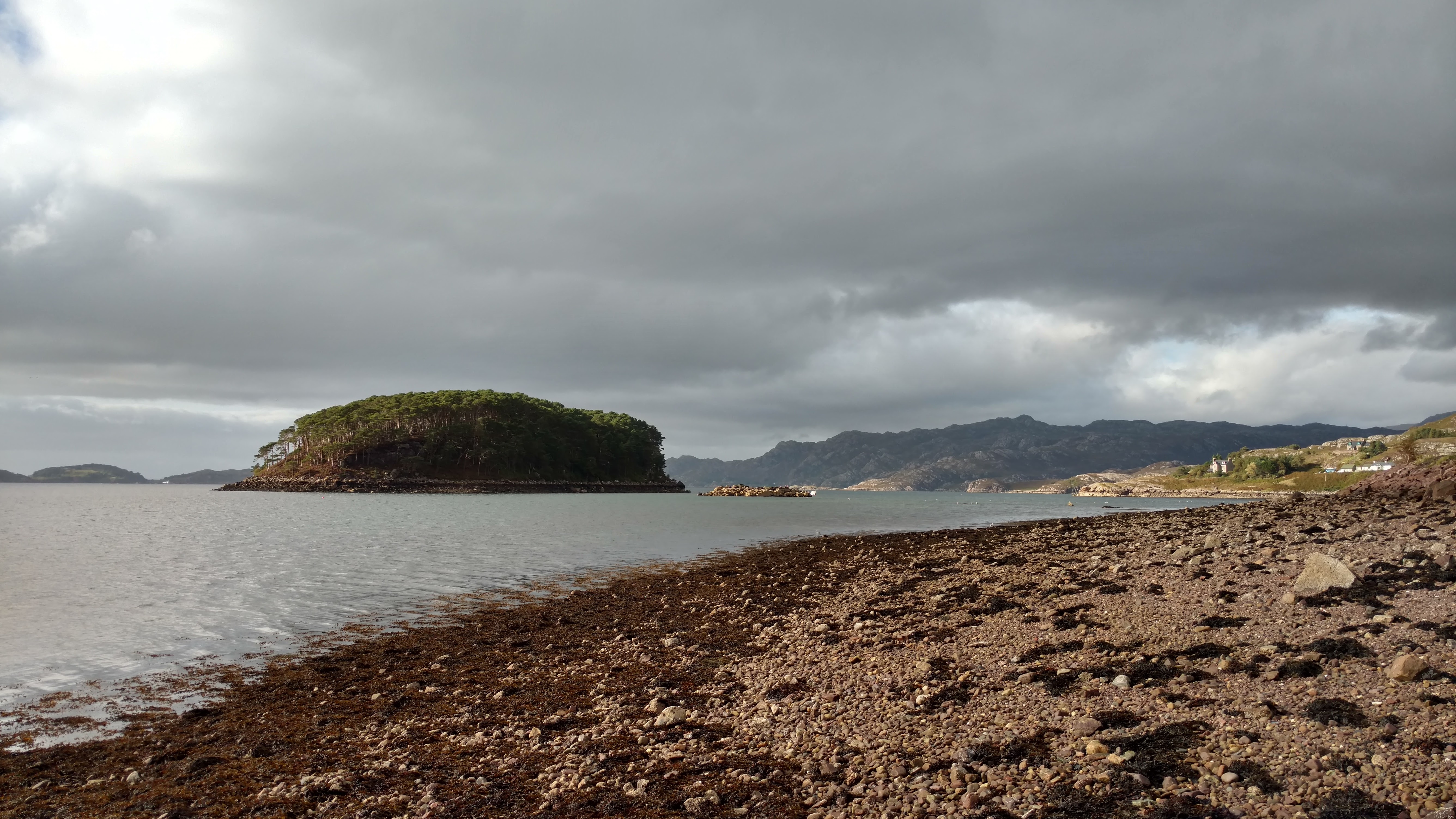 Logements en Écosse : Strathcarron vue sur Shieldag Island